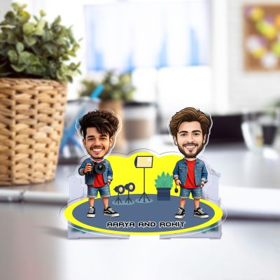 Personalized Bobblehead Caricature with Battery Powered Shaking Head Feature  Photographer Gift for Friends & Brother   Photographer Desk Decor